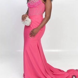 Chic Pink Beaded Prom Dress